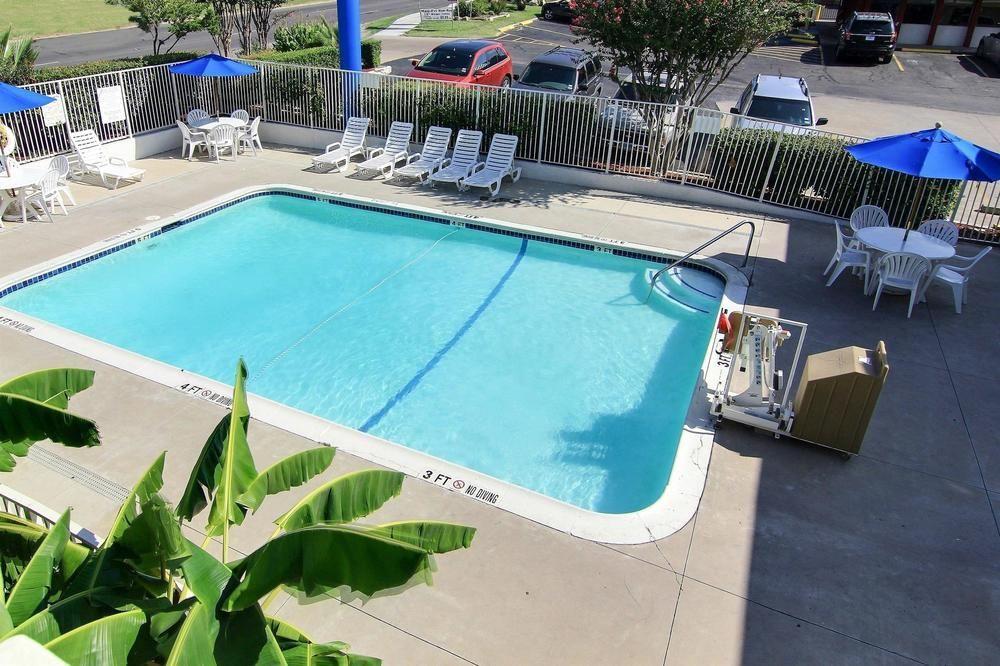 Motel 6-Austin, Tx - Airport - South ภายนอก รูปภาพ